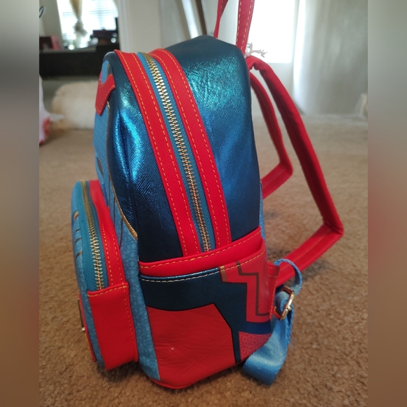 Loungefly Ms. Marvel Mini Backpack NWT - Picture 4 of 8